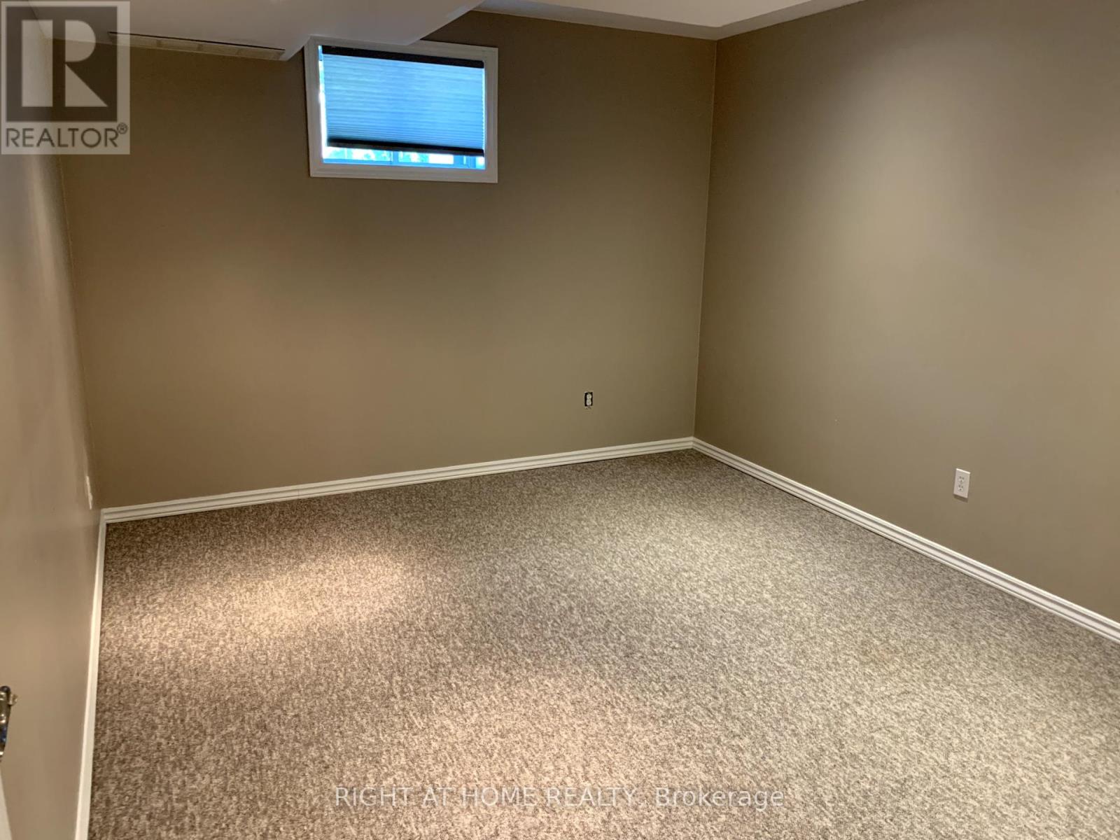 186 Pringle Drive, Barrie, Ontario  L4N 0P7 - Photo 11 - S12234469