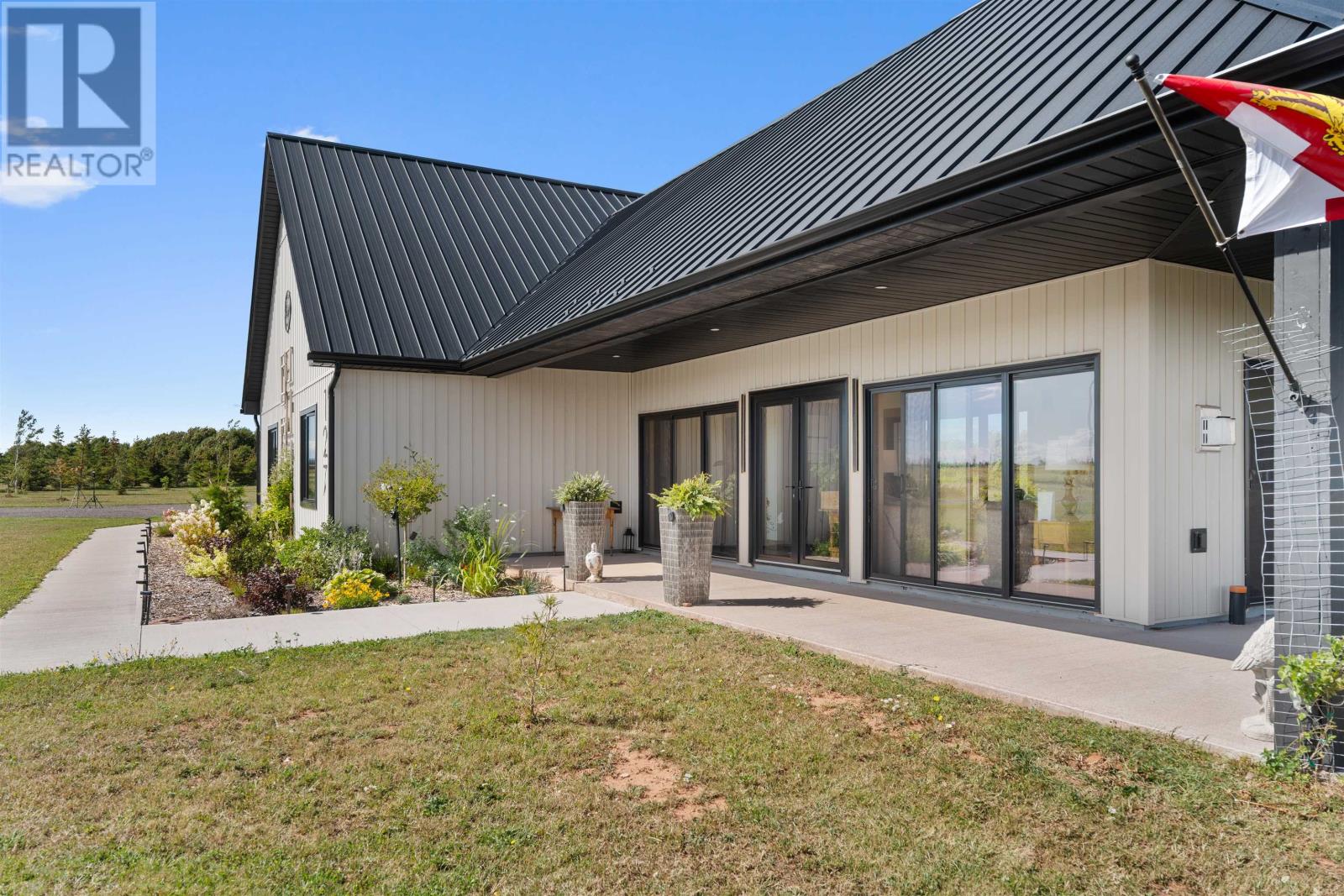 127 Thompson Shore Road, Malpeque, Prince Edward Island  C0B 1M0 - Photo 11 - 202522138