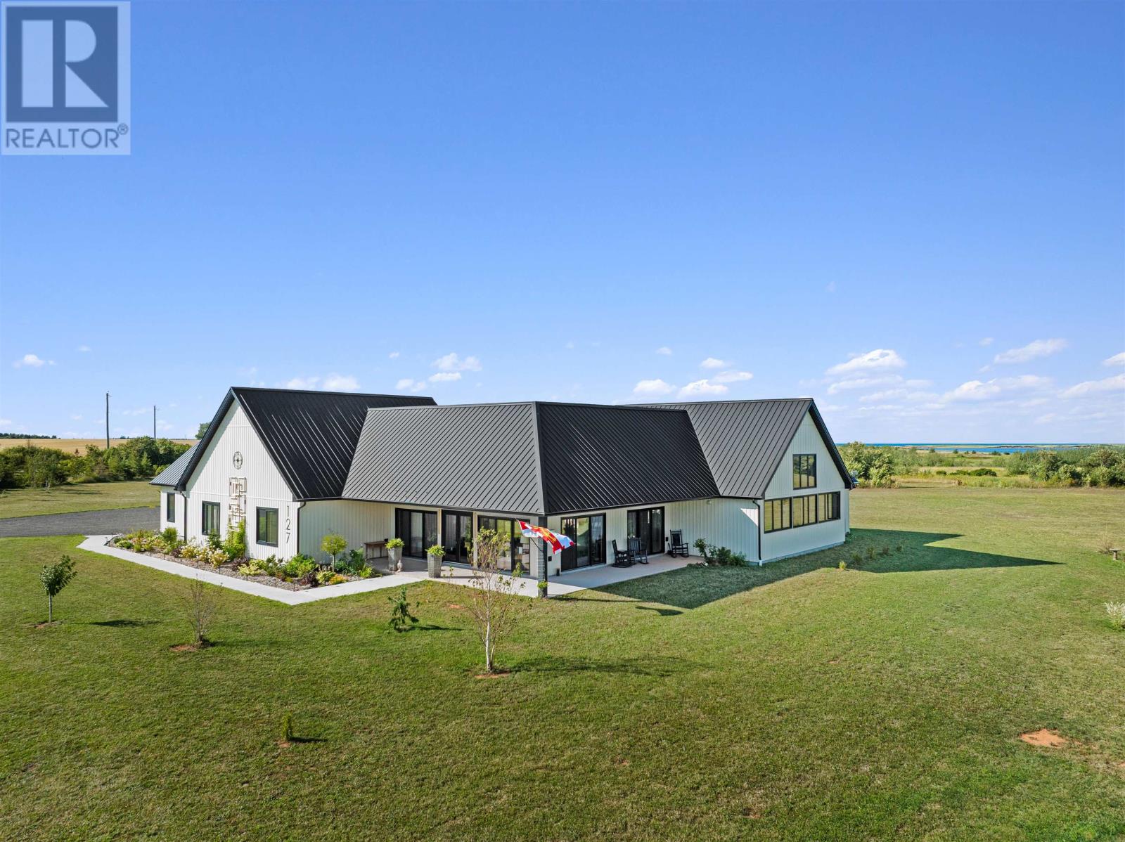 127 Thompson Shore Road, Malpeque, Prince Edward Island  C0B 1M0 - Photo 2 - 202522138