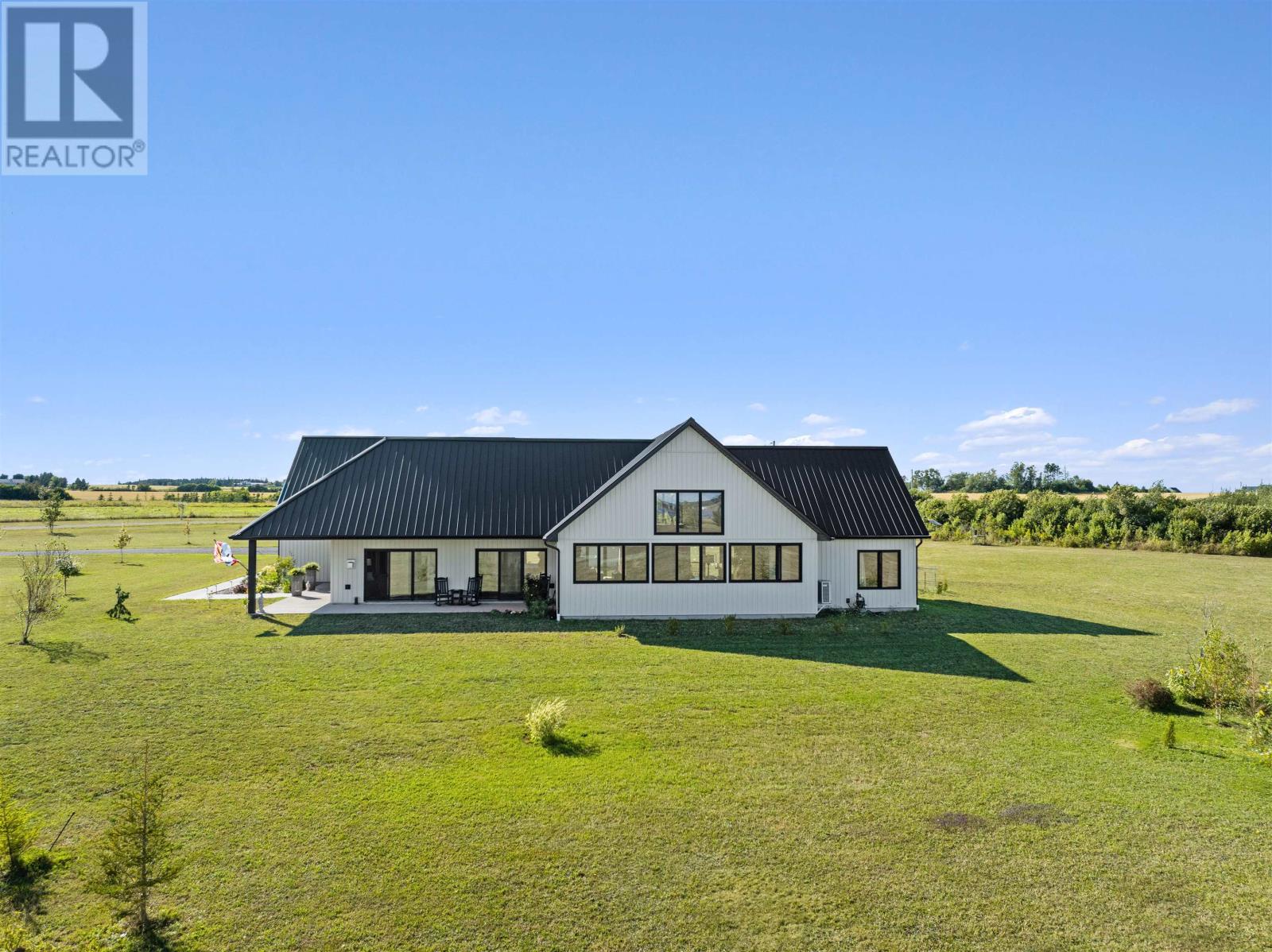 127 Thompson Shore Road, Malpeque, Prince Edward Island  C0B 1M0 - Photo 3 - 202522138