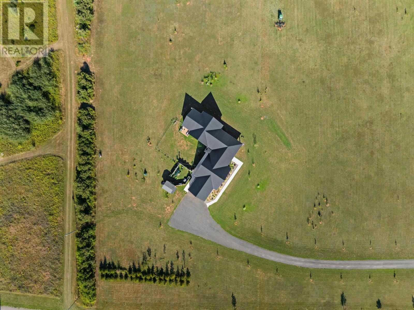 127 Thompson Shore Road, Malpeque, Prince Edward Island  C0B 1M0 - Photo 6 - 202522138