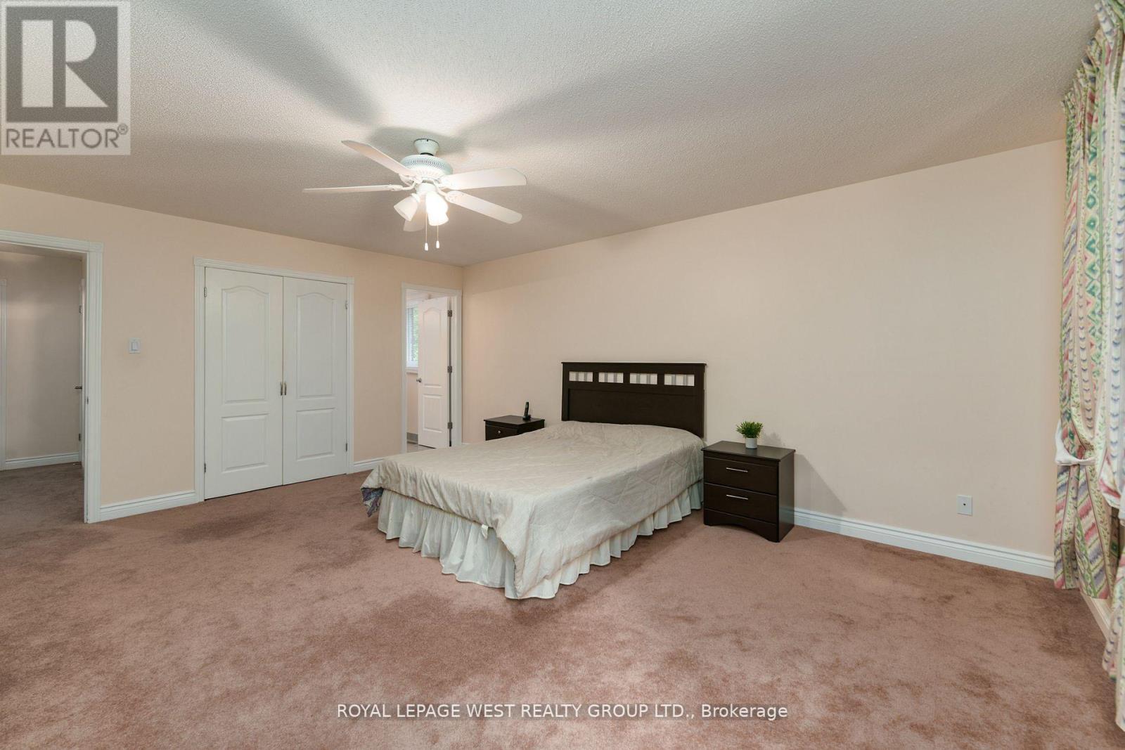 1745 Bridewell Court, Mississauga, Ontario  L5L 3R7 - Photo 21 - W12374732