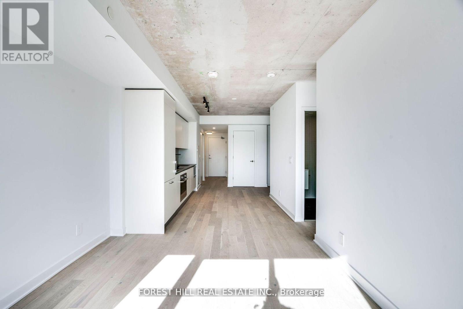 401 - 2720 Dundas Street W, Toronto, Ontario  M6P 0C3 - Photo 16 - W12374777