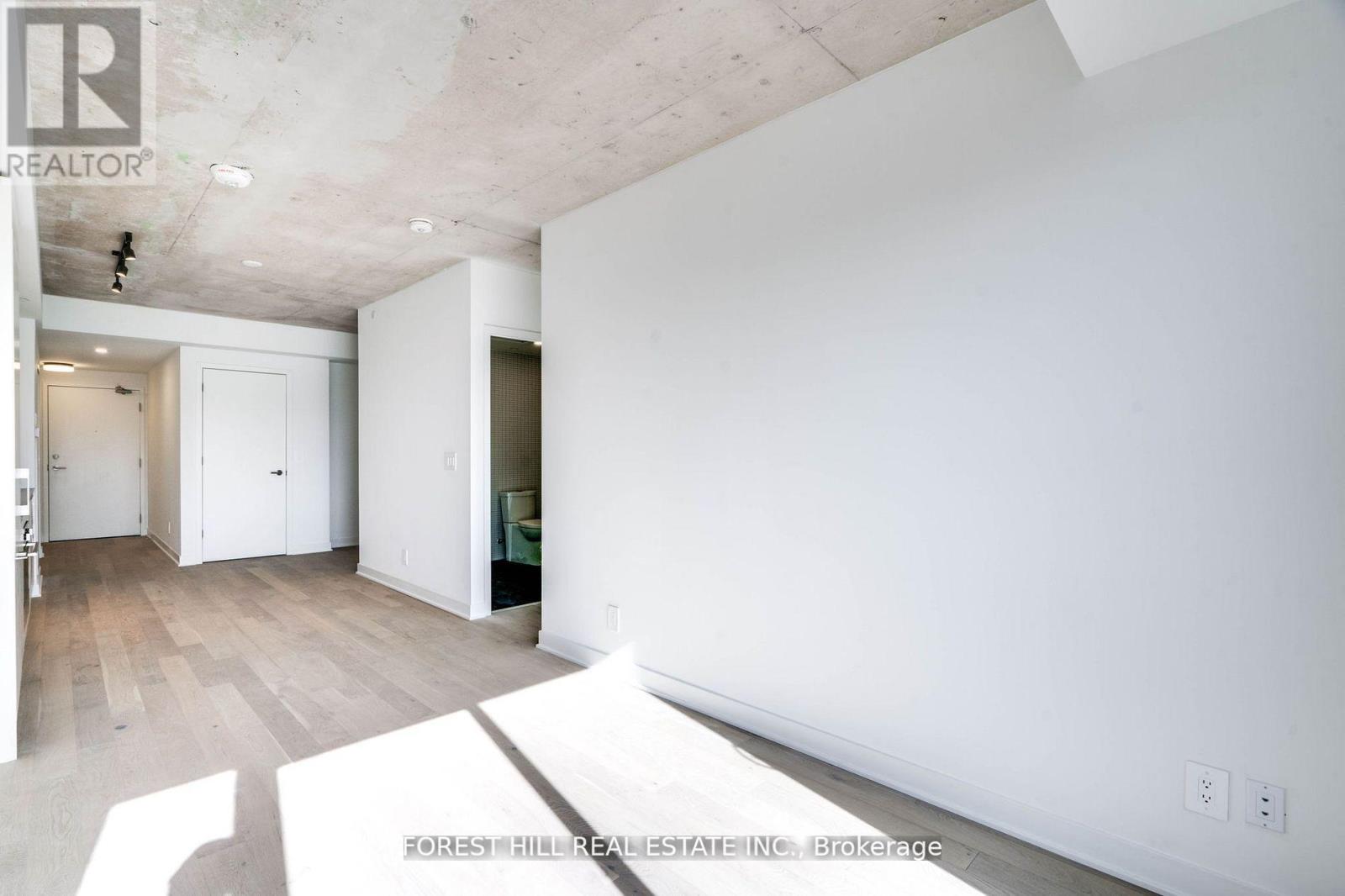 401 - 2720 Dundas Street W, Toronto, Ontario  M6P 0C3 - Photo 18 - W12374777