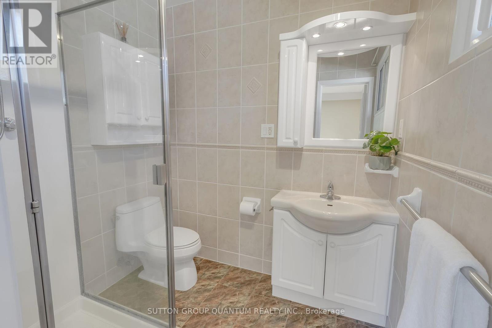 951 Streamway Crescent, Mississauga, Ontario  L4Y 2P3 - Photo 26 - W12374796