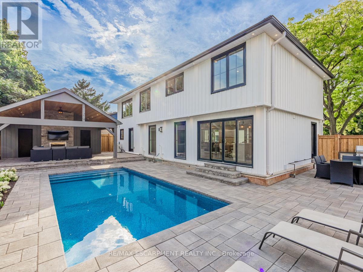 2212 Urwin Crescent, Oakville, Ontario  L6L 2T2 - Photo 38 - W12374820