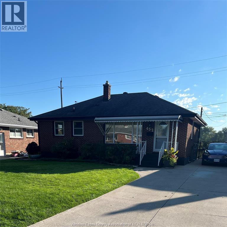 MLS# 25022111: 452 ST. JOHN, Windsor, Canada