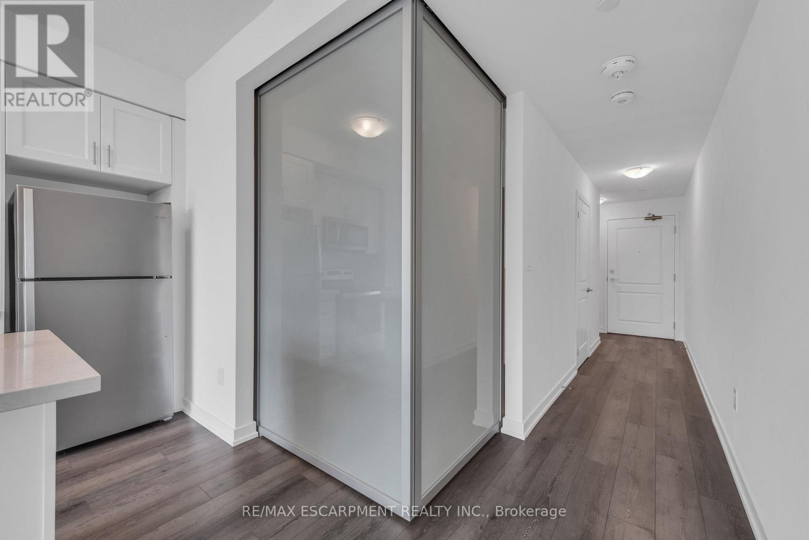 220 - 470 Dundas Street E, Hamilton, Ontario  L0R 2H4 - Photo 7 - X12374653