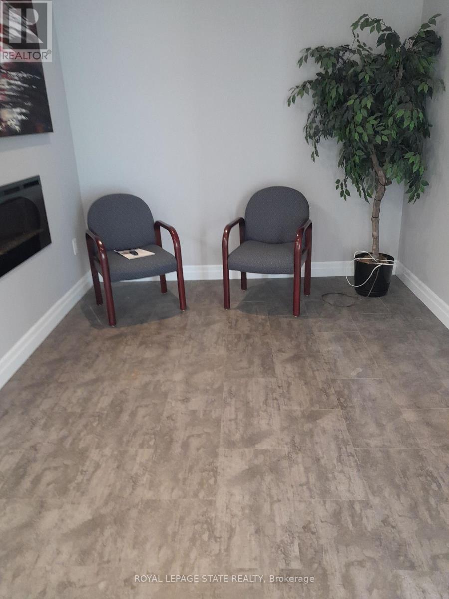 5 - 245 Argyle Street S, Haldimand, Ontario  N3W 1K7 - Photo 5 - X12374679