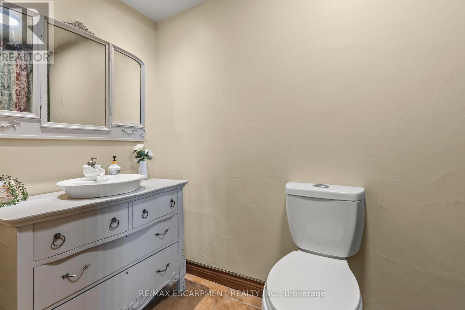 363 Fitch Street, Welland, Ontario  L3C 4W7 - Photo 19 - X12374685