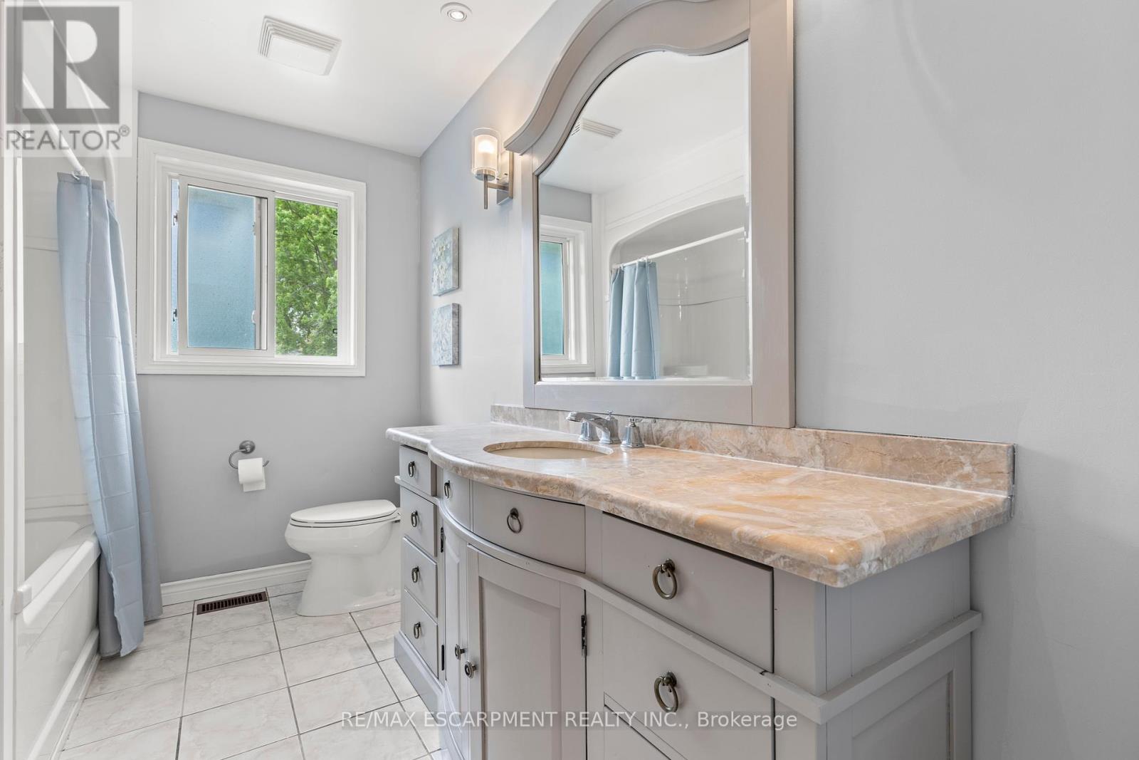 363 Fitch Street, Welland, Ontario  L3C 4W7 - Photo 26 - X12374685
