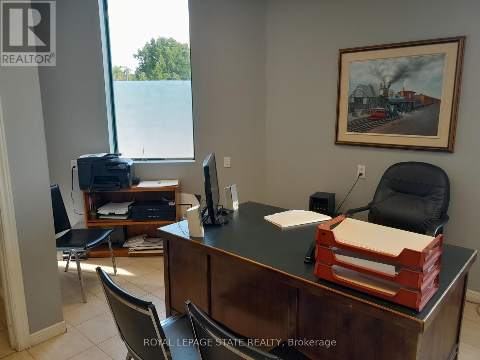 1 - 245 Argyle Street S, Haldimand, Ontario  N3W 1K7 - Photo 13 - X12374692
