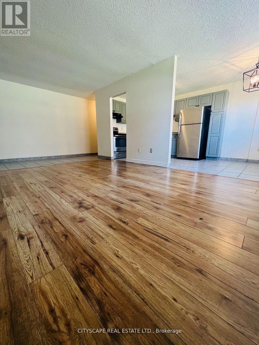 104 - 242 Oakdale Avenue, St. Catharines, Ontario  L2P 3K5 - Photo 12 - X12374701