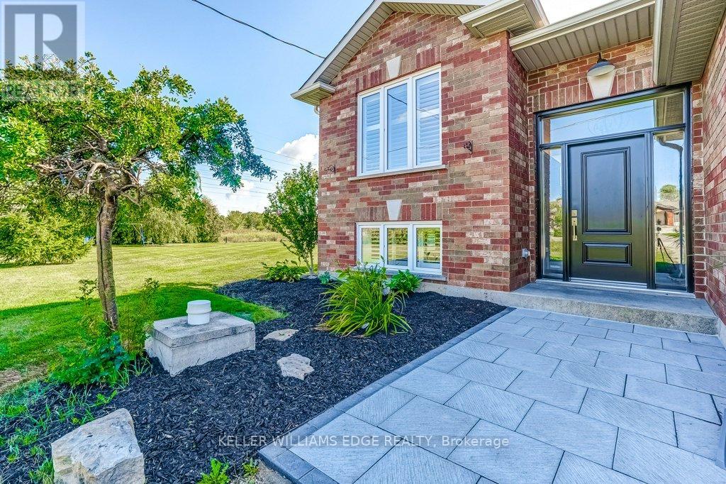 3015 South Grimsby 18 Road, Grimsby, Ontario  L0R 2A0 - Photo 4 - X12374744