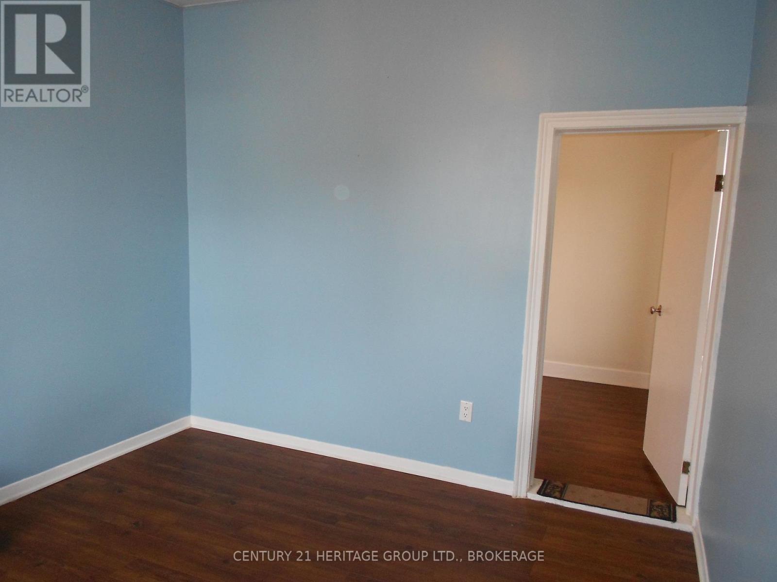 29 King Street, North Dundas, Ontario  K0C 1H0 - Photo 10 - X12374988