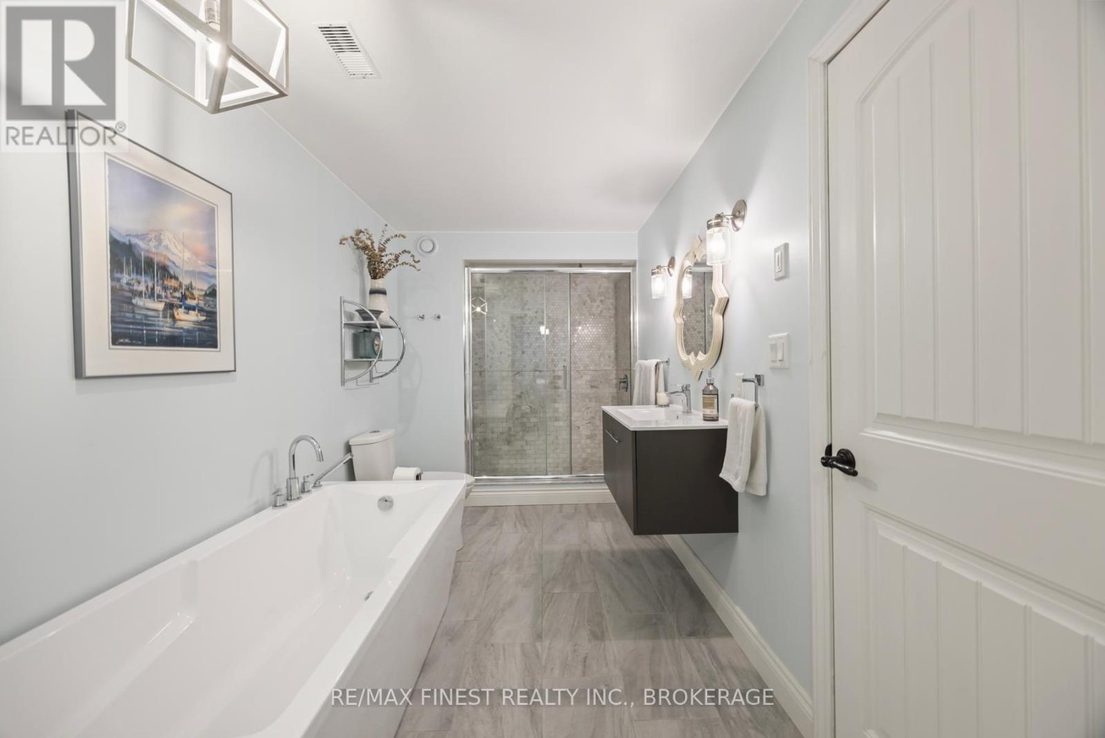 1231 Lisbon Place, Kingston, Ontario  K7P 0G5 - Photo 39 - X12374994