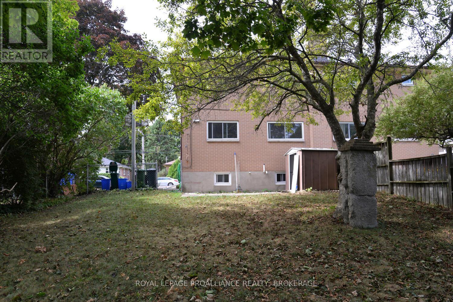 322 Meadowcrest Road, Kingston, Ontario  K7M 3S3 - Photo 30 - X12375072