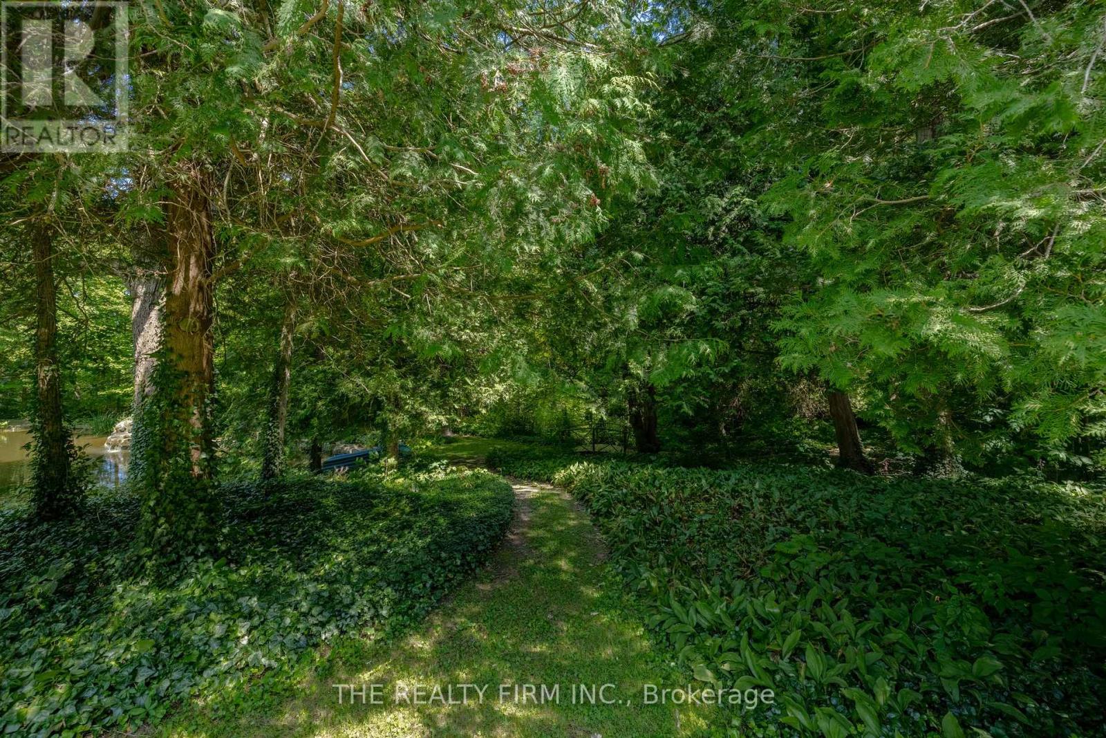 2294 Harris Road, Thames Centre, Ontario  N0L 1G5 - Photo 15 - X12375070