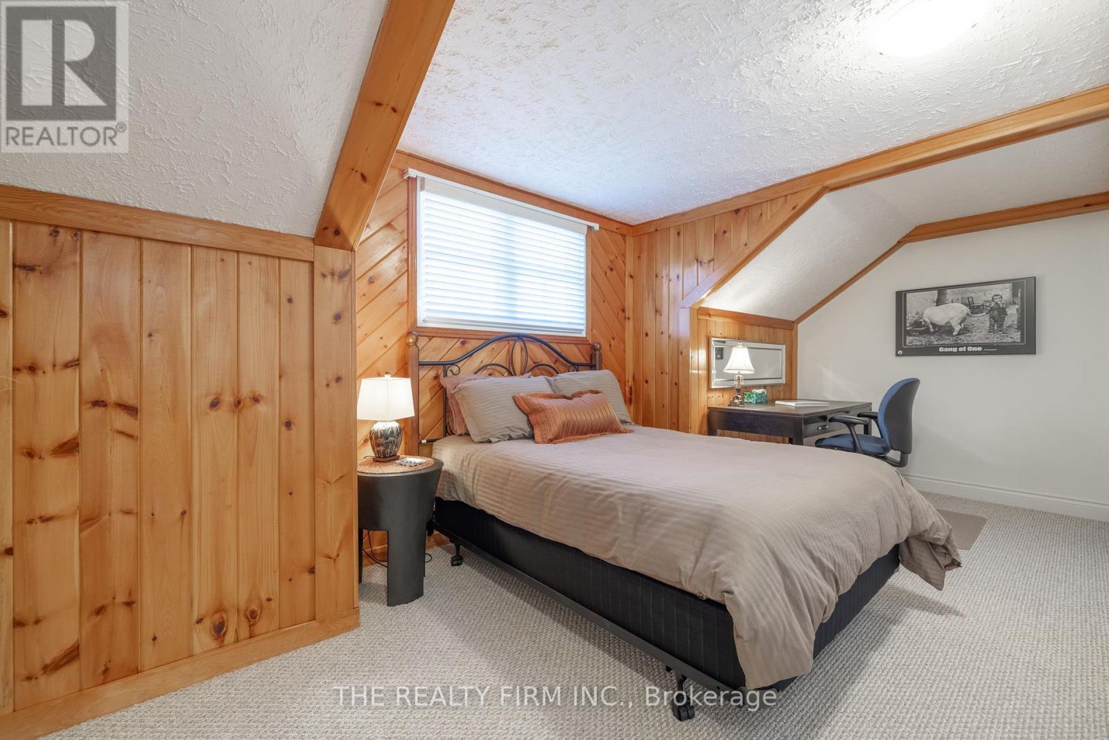 2294 Harris Road, Thames Centre, Ontario  N0L 1G5 - Photo 39 - X12375070