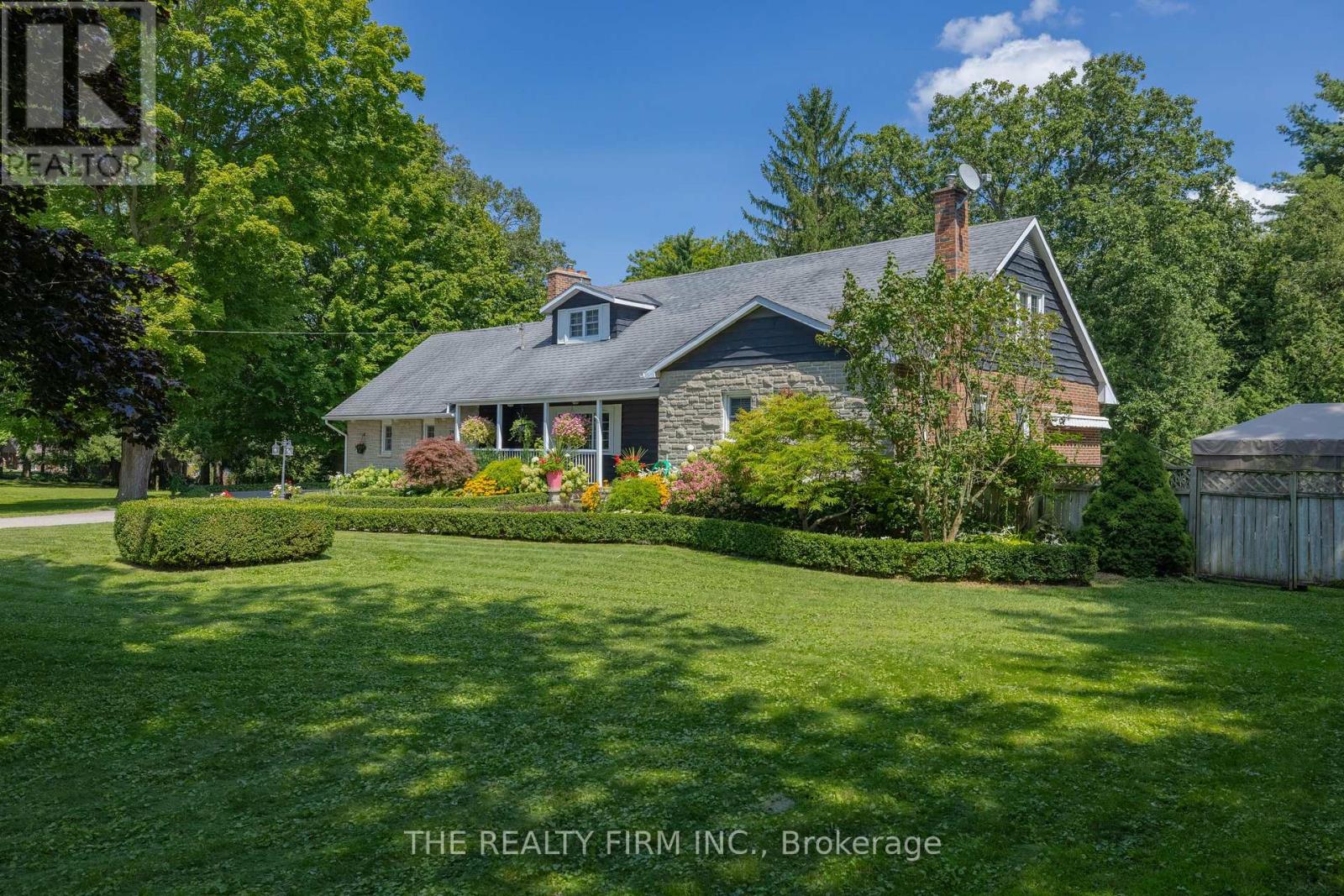 2294 Harris Road, Thames Centre, Ontario  N0L 1G5 - Photo 4 - X12375070