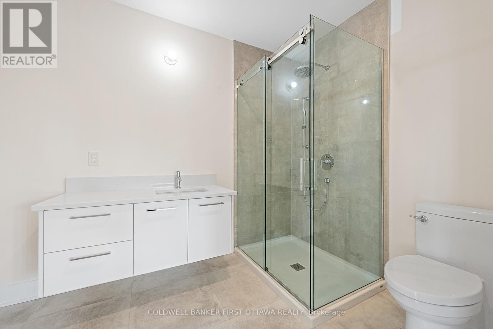 1981 Prince Of Wales Drive, Ottawa, Ontario  K2C 3J7 - Photo 49 - X12375026