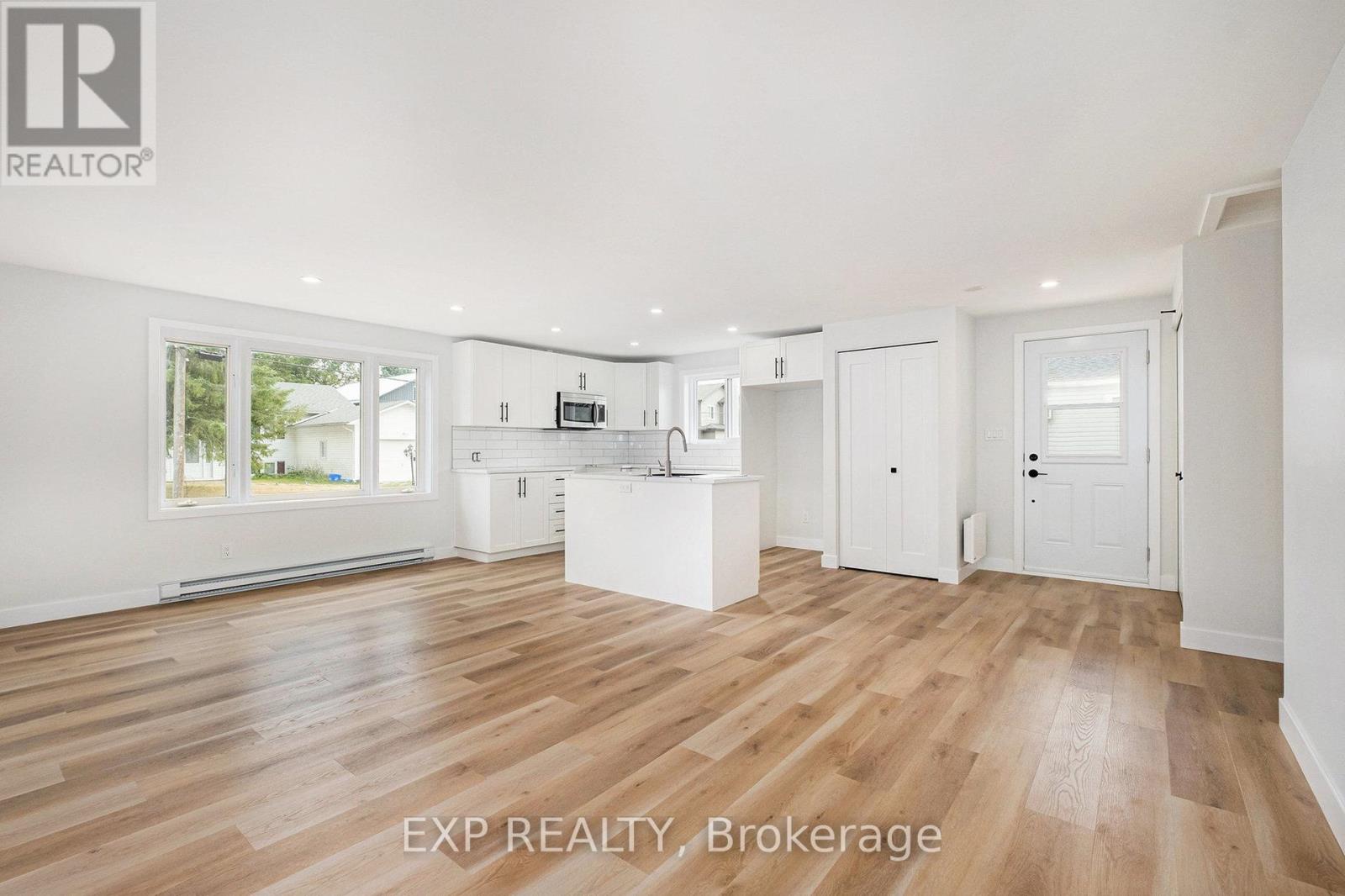 68 Andrew Street, The Nation, Ontario  K0A 2M0 - Photo 8 - X12375106