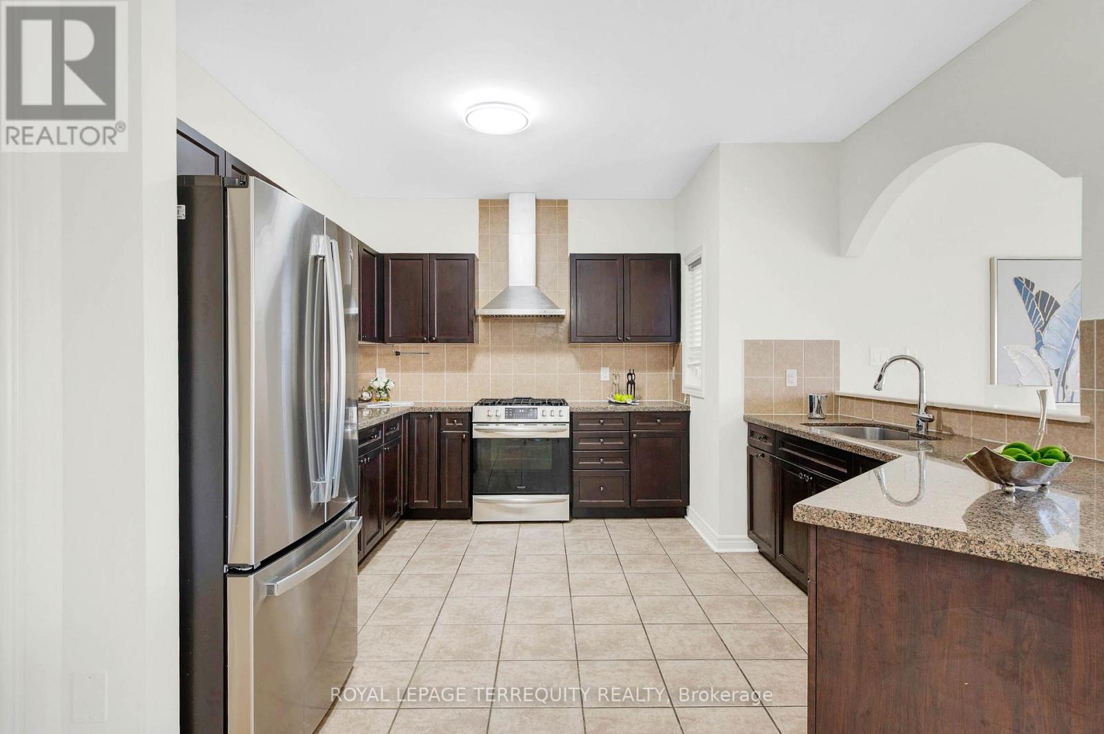 36 Crellin Street, Ajax, Ontario  L1Z 0P1 - Photo 14 - E12374921