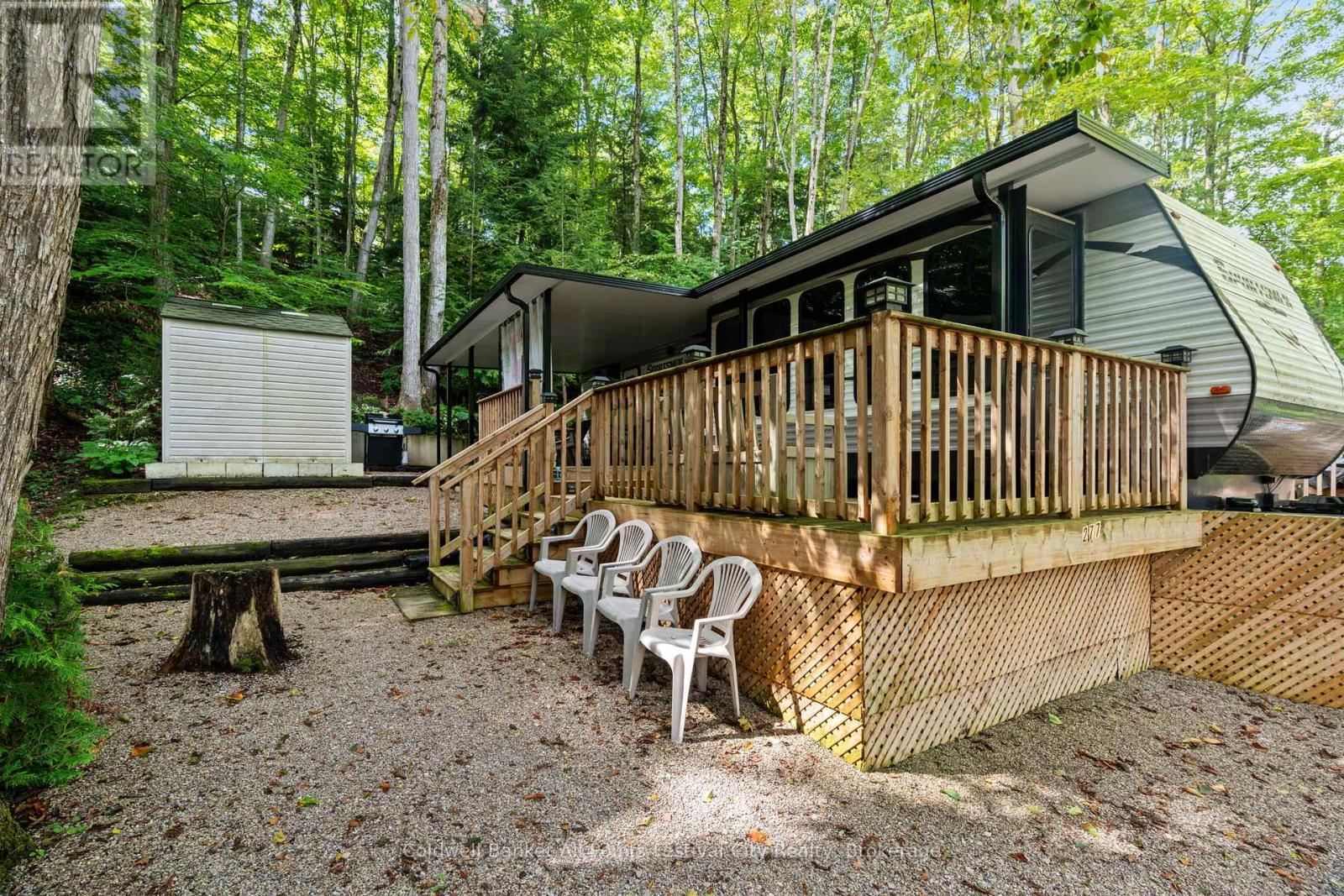 277 Shady Lane, Bluewater, Ontario  N0M 1G0 - Photo 2 - X12374952