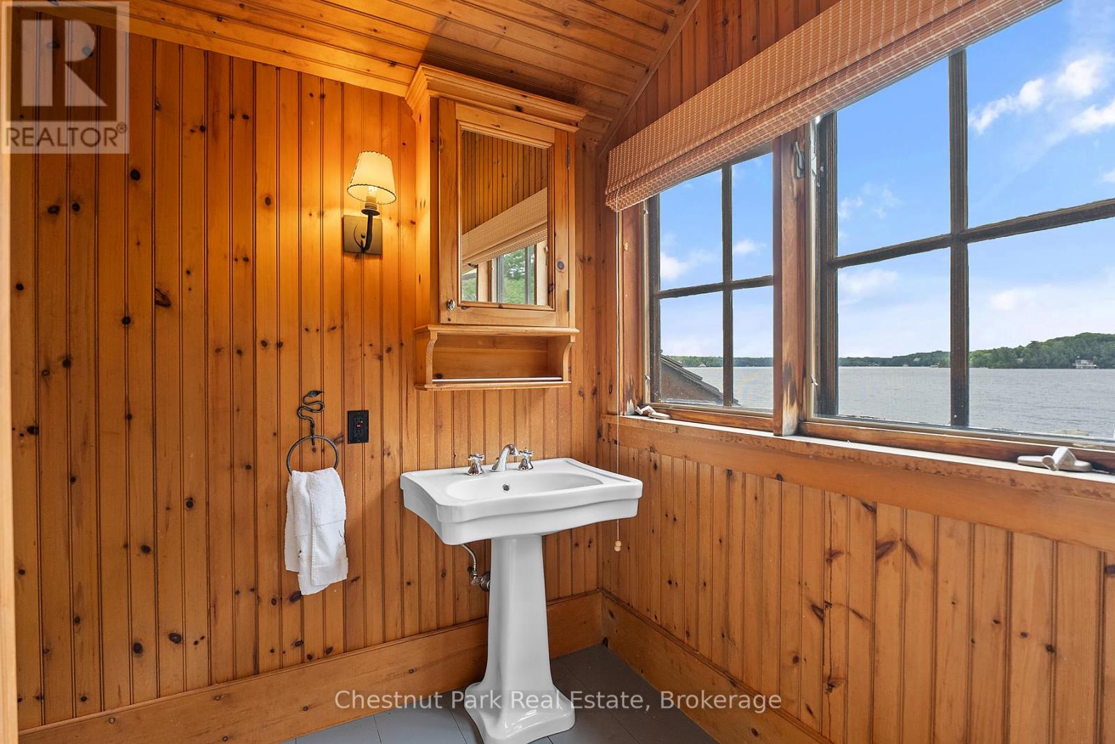 1 Onaway Island, Muskoka Lakes, Ontario  P0B 1J0 - Photo 35 - X12374992