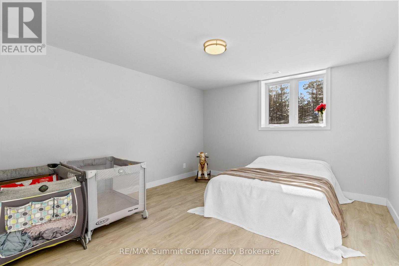 615690 Hamilton Lane, West Grey, Ontario  N0C 1H0 - Photo 23 - X12375056