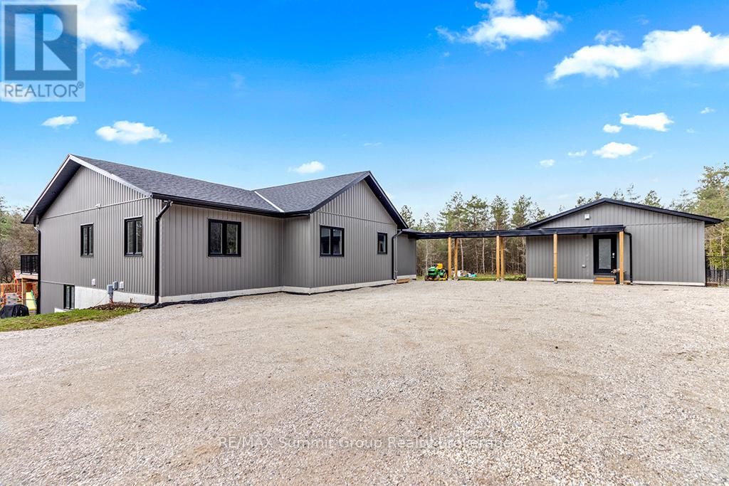 615690 Hamilton Lane, West Grey, Ontario  N0C 1H0 - Photo 31 - X12375056