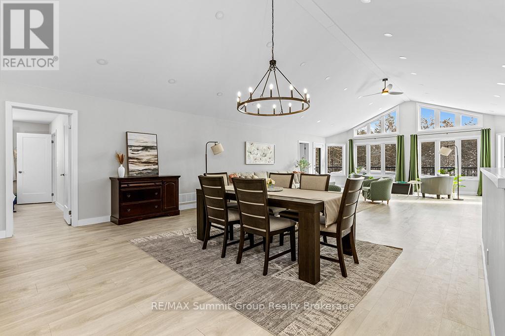 615690 Hamilton Lane, West Grey, Ontario  N0C 1H0 - Photo 8 - X12375056
