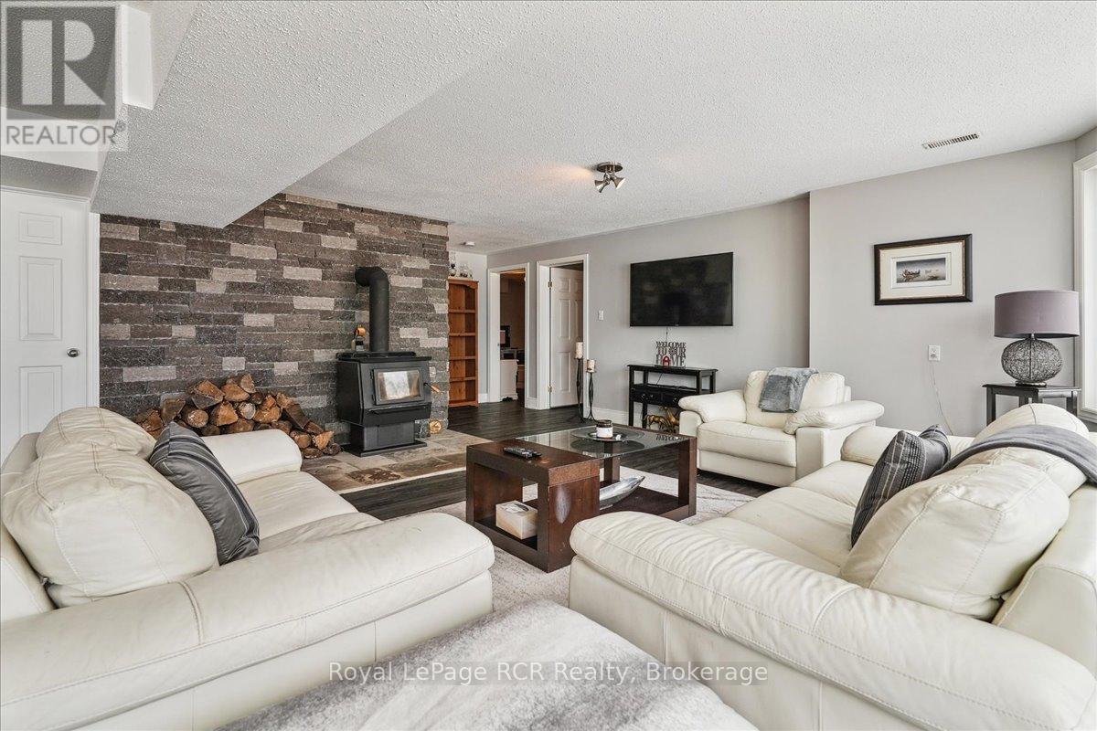 196313 Grey Road 7, Grey Highlands, Ontario  N4L 1W7 - Photo 36 - X12375086