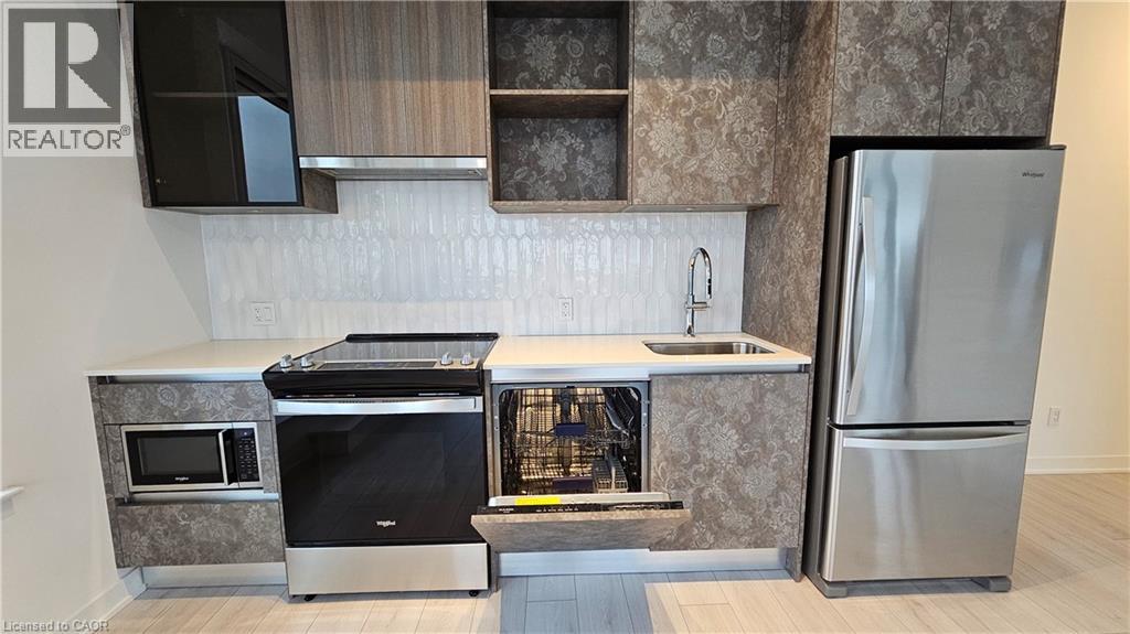 405 Dundas Street West Street, Oakville, Ontario  L6M 5P9 - Photo 29 - 40765228