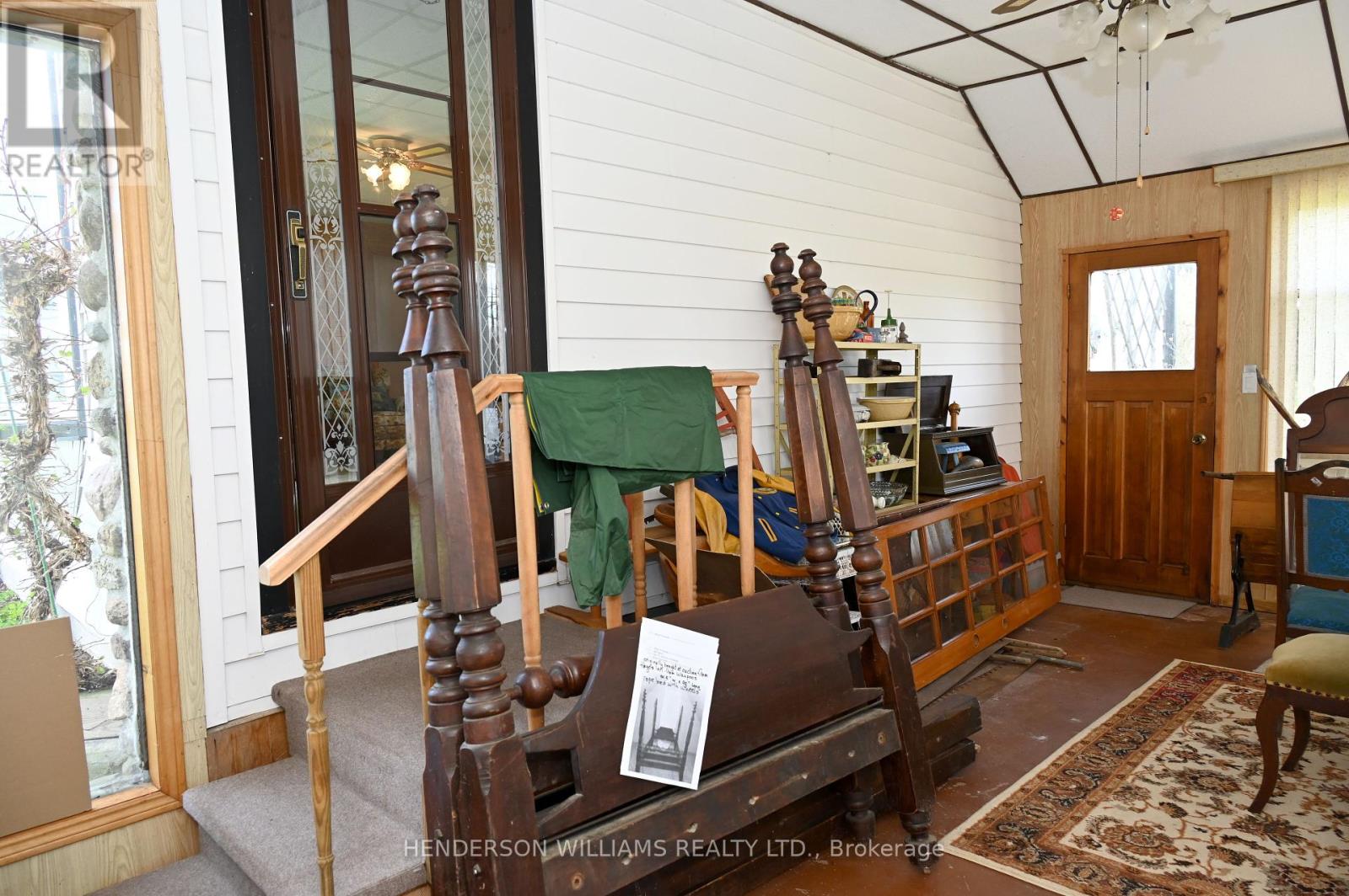 5036 Long Point Road E, Prince Edward County, Ontario  K0K 2T0 - Photo 23 - X12375044