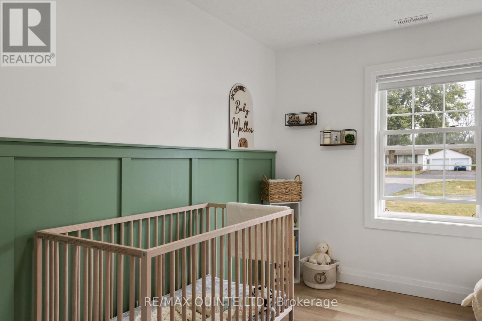 69 Ashley Street, Belleville (Thurlow Ward), Ontario  K0K 2B0 - Photo 28 - X12375058