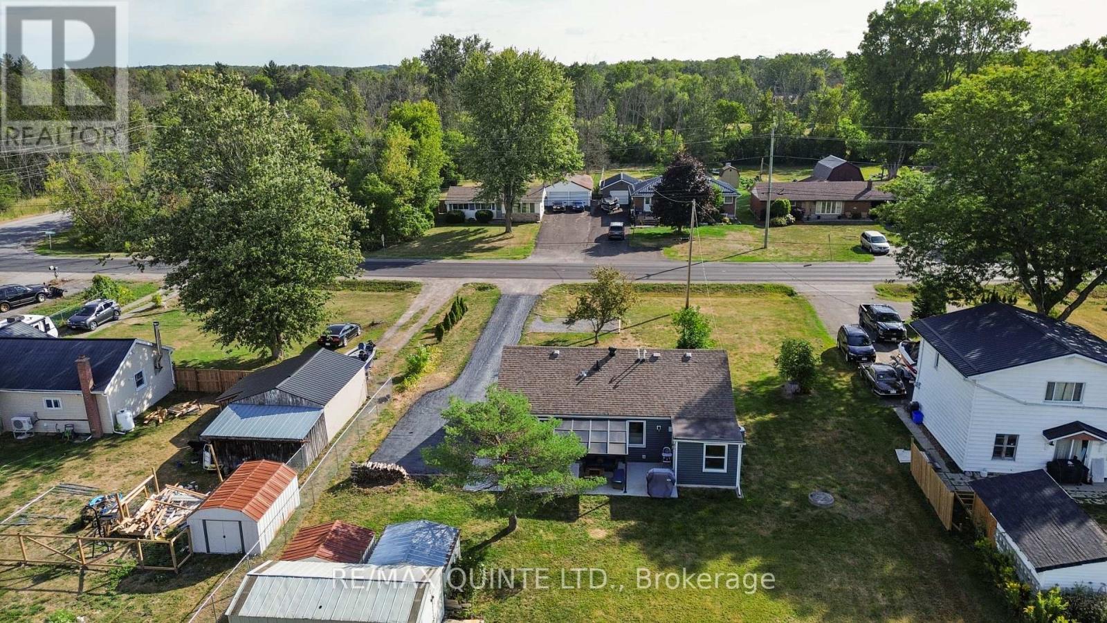69 Ashley Street, Belleville (Thurlow Ward), Ontario  K0K 2B0 - Photo 44 - X12375058