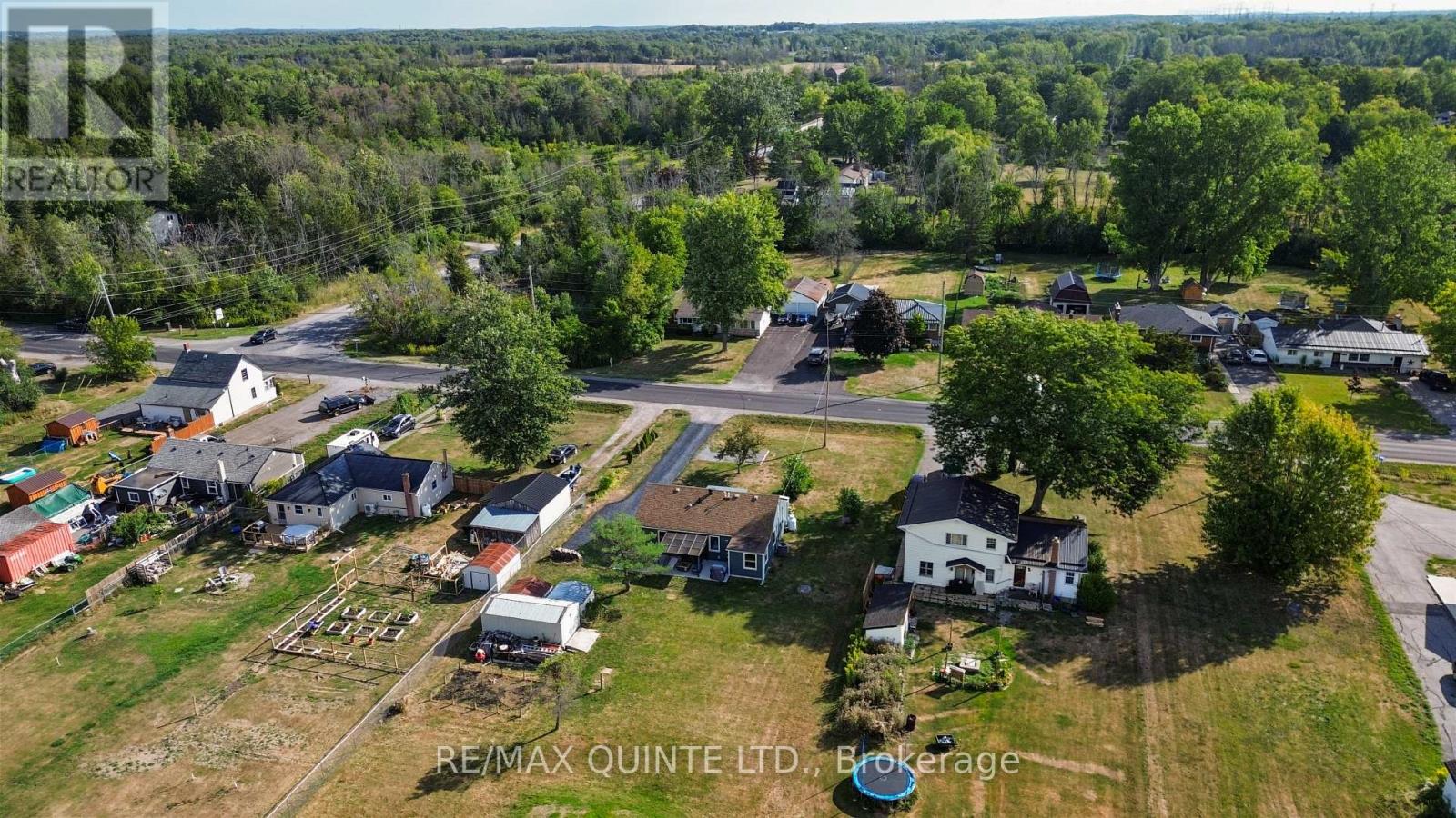 69 Ashley Street, Belleville (Thurlow Ward), Ontario  K0K 2B0 - Photo 48 - X12375058