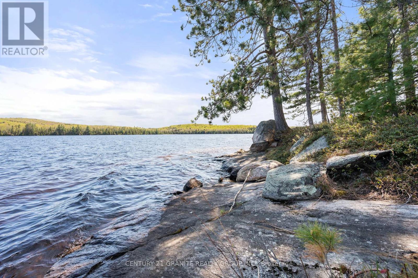 39 Windmill Point Lane, South Algonquin, Ontario  K0J 2M0 - Photo 43 - X12375059