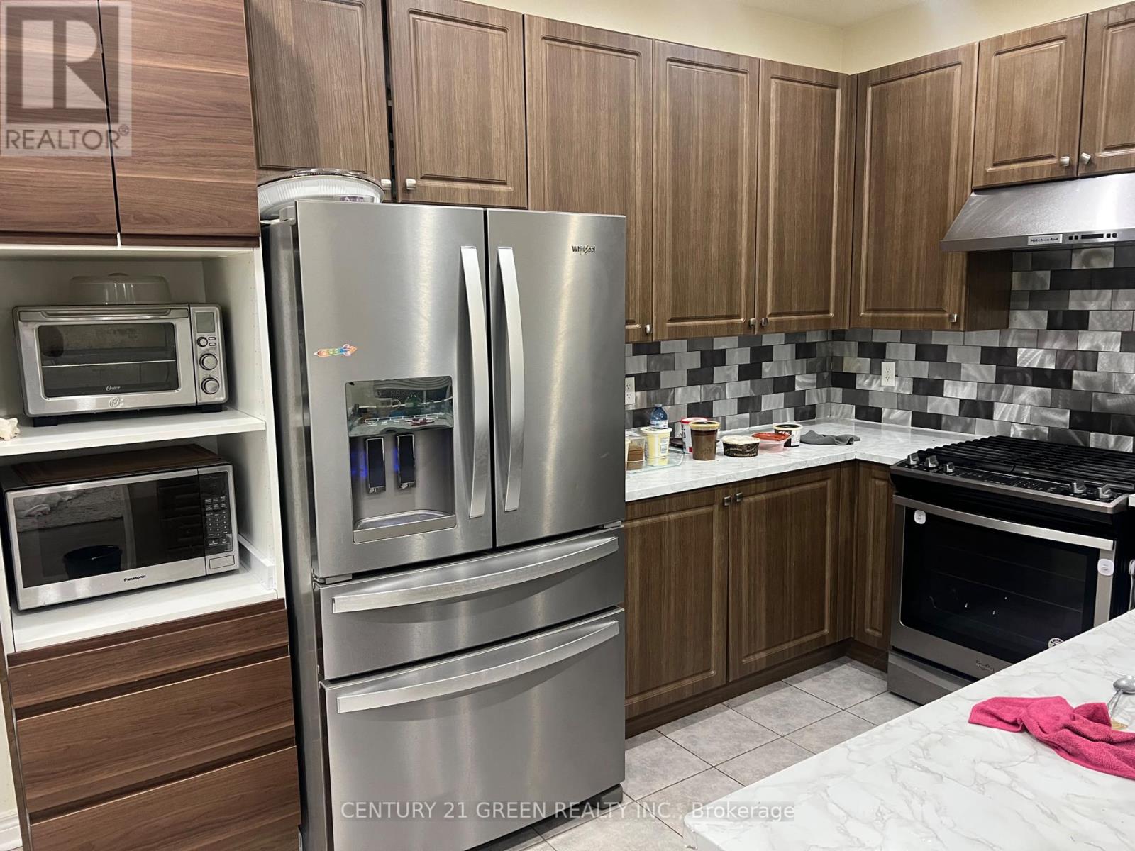 Upper Level - 634 Mockridge Terrace, Milton, Ontario  L9T 7V2 - Photo 6 - W12366675