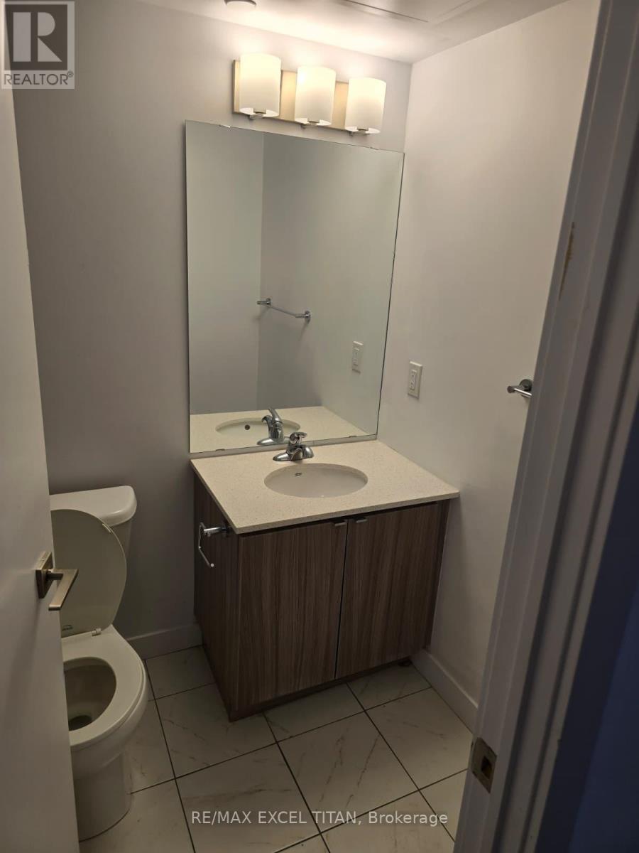 710 - 2433 Dufferin Street, Toronto, Ontario  M6E 3T3 - Photo 12 - W12374859