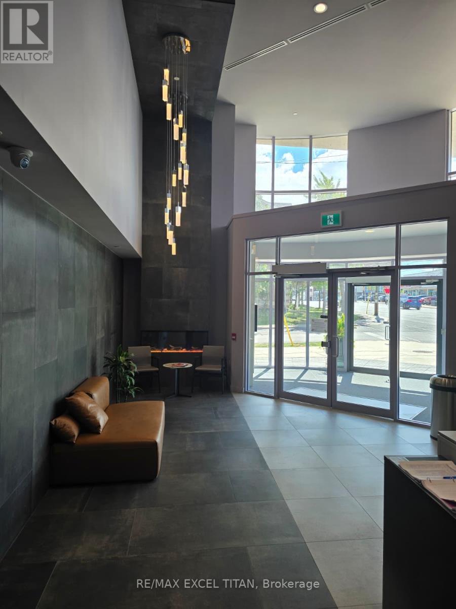 710 - 2433 Dufferin Street, Toronto, Ontario  M6E 3T3 - Photo 2 - W12374859