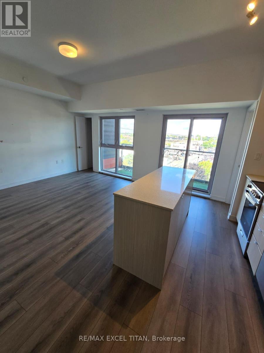 710 - 2433 Dufferin Street, Toronto, Ontario  M6E 3T3 - Photo 5 - W12374859