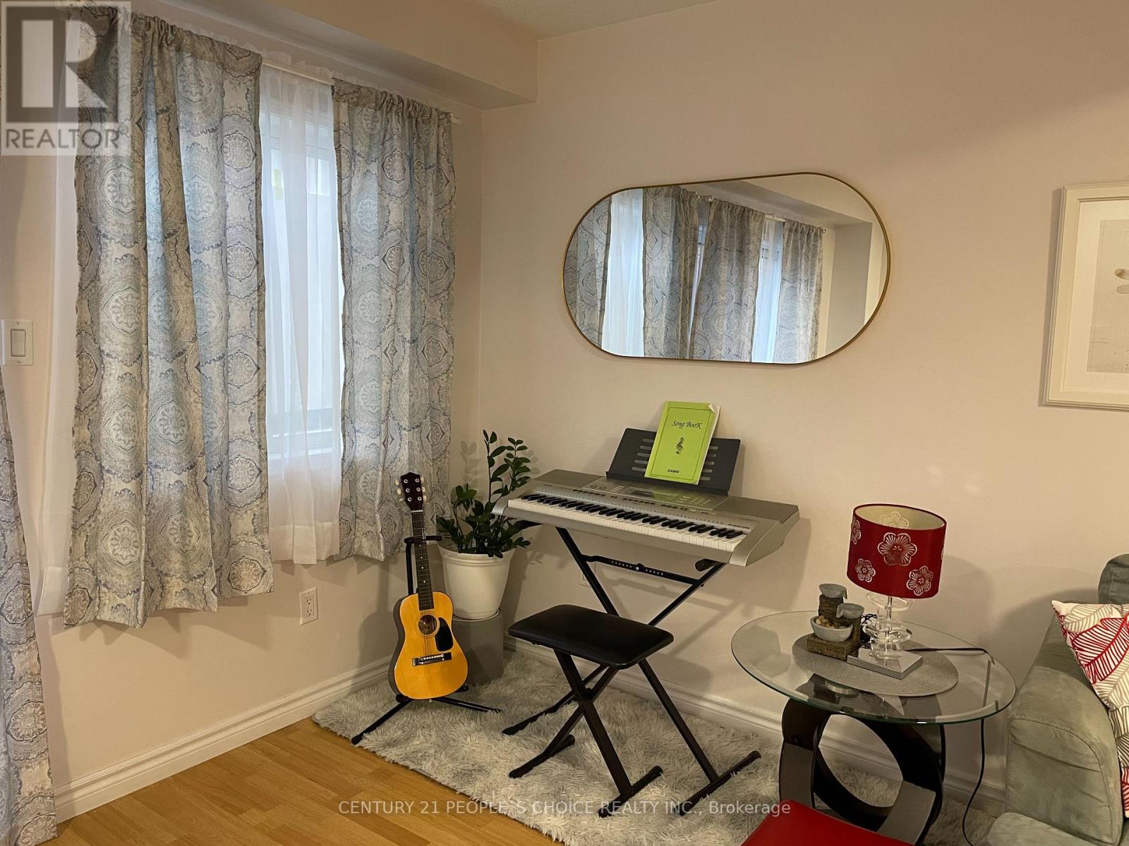 83 Spadina Road N, Brampton, Ontario  L6X 4X6 - Photo 13 - W12374907