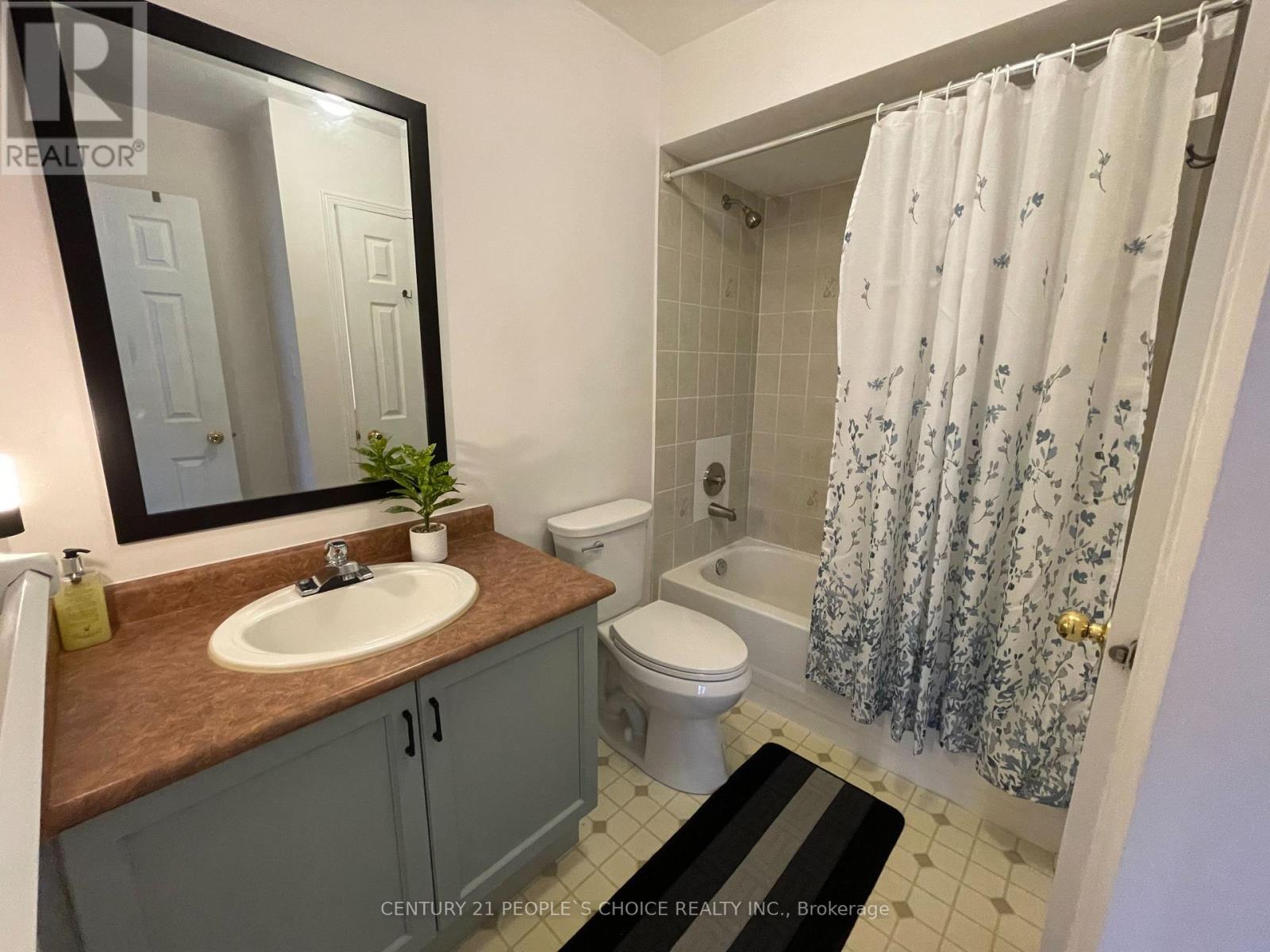 83 Spadina Road N, Brampton, Ontario  L6X 4X6 - Photo 22 - W12374907