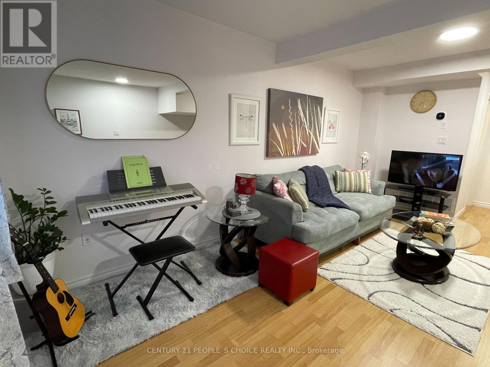 83 Spadina Road N, Brampton, Ontario  L6X 4X6 - Photo 34 - W12374907