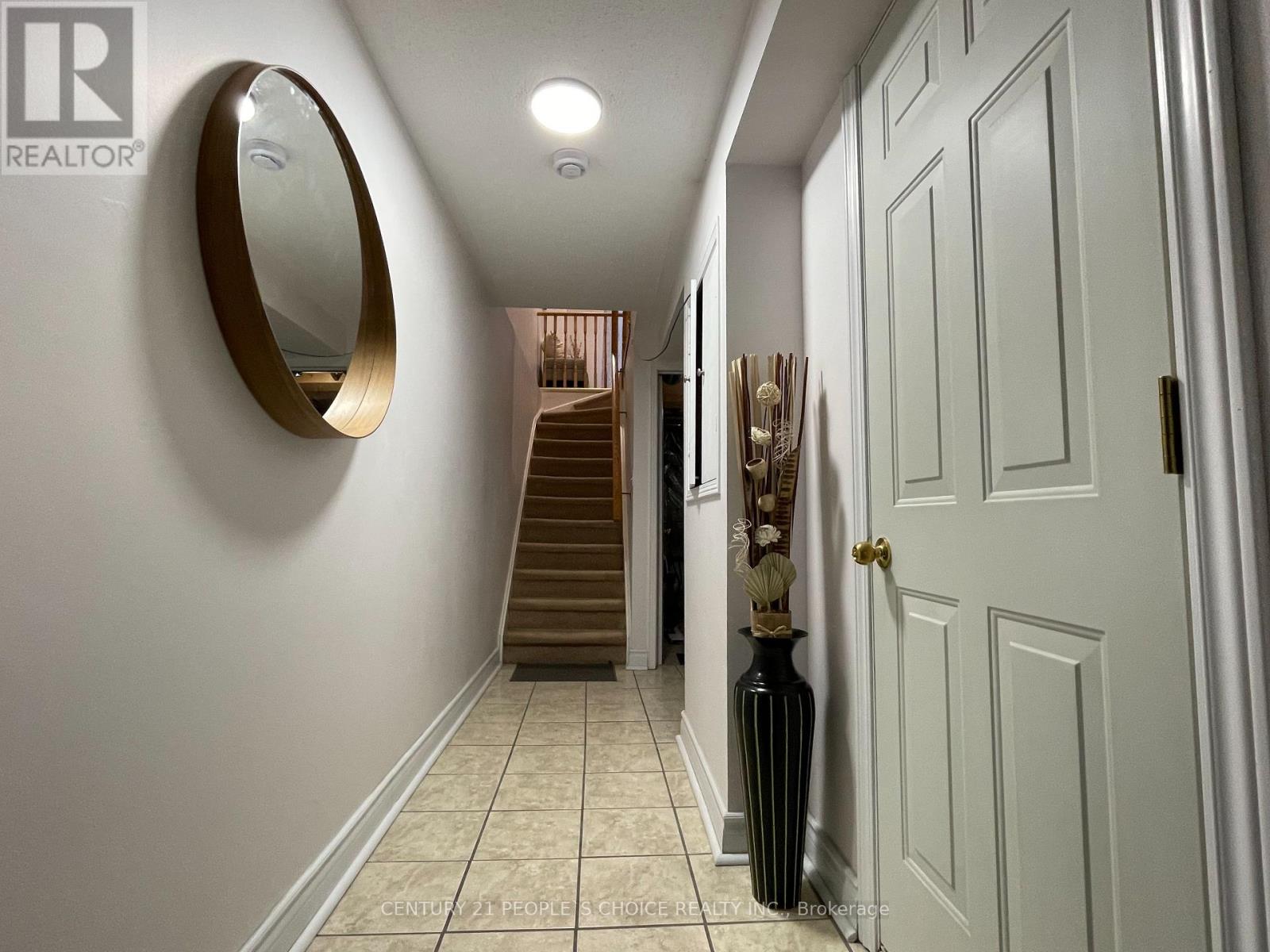 83 Spadina Road N, Brampton, Ontario  L6X 4X6 - Photo 37 - W12374907