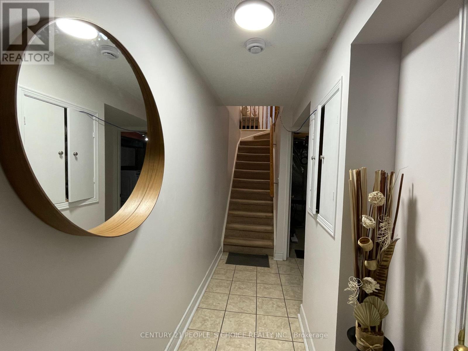 83 Spadina Road N, Brampton, Ontario  L6X 4X6 - Photo 38 - W12374907