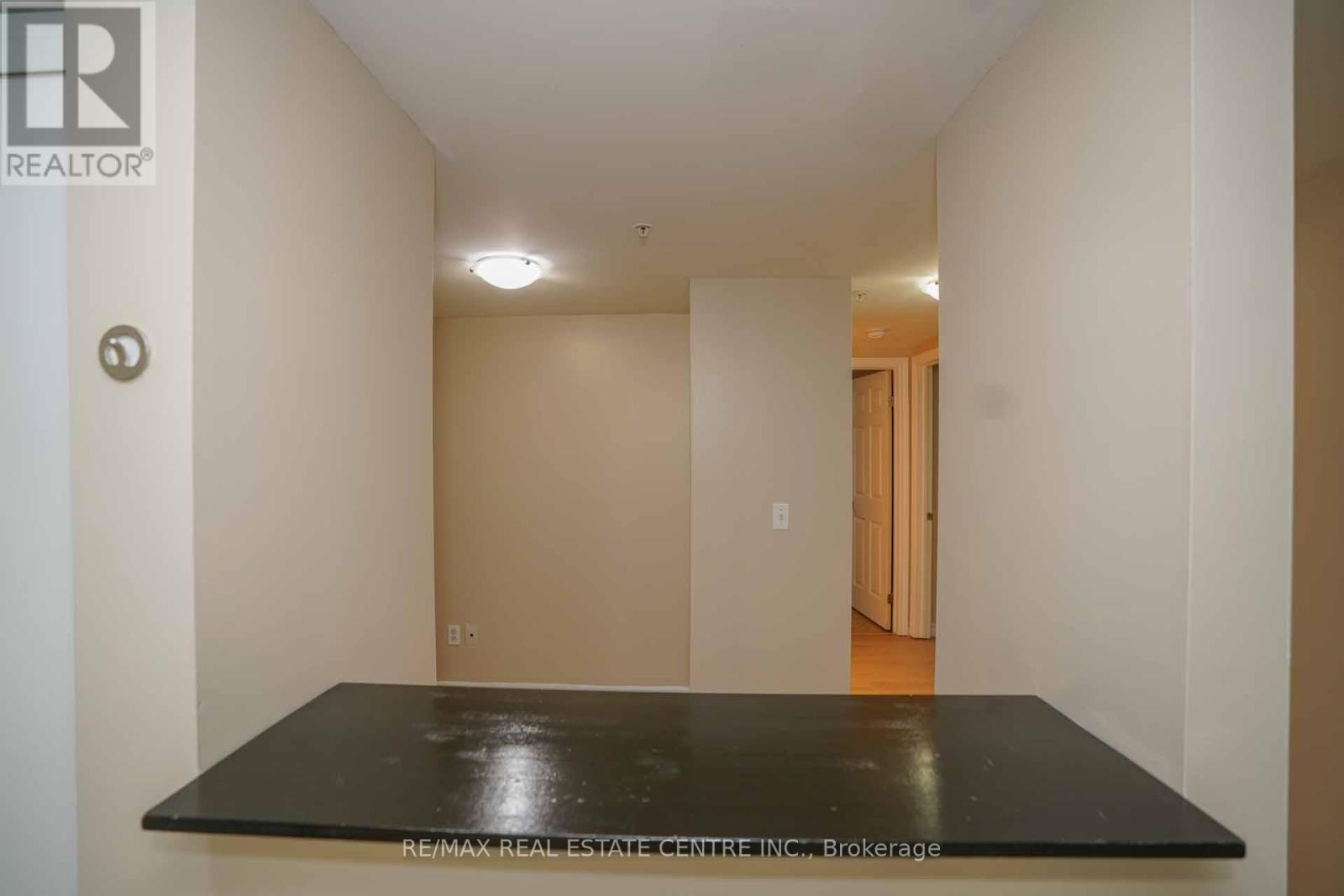 106 - 39 Goodwin Drive, Guelph, Ontario  N1L 0E5 - Photo 10 - X12374867