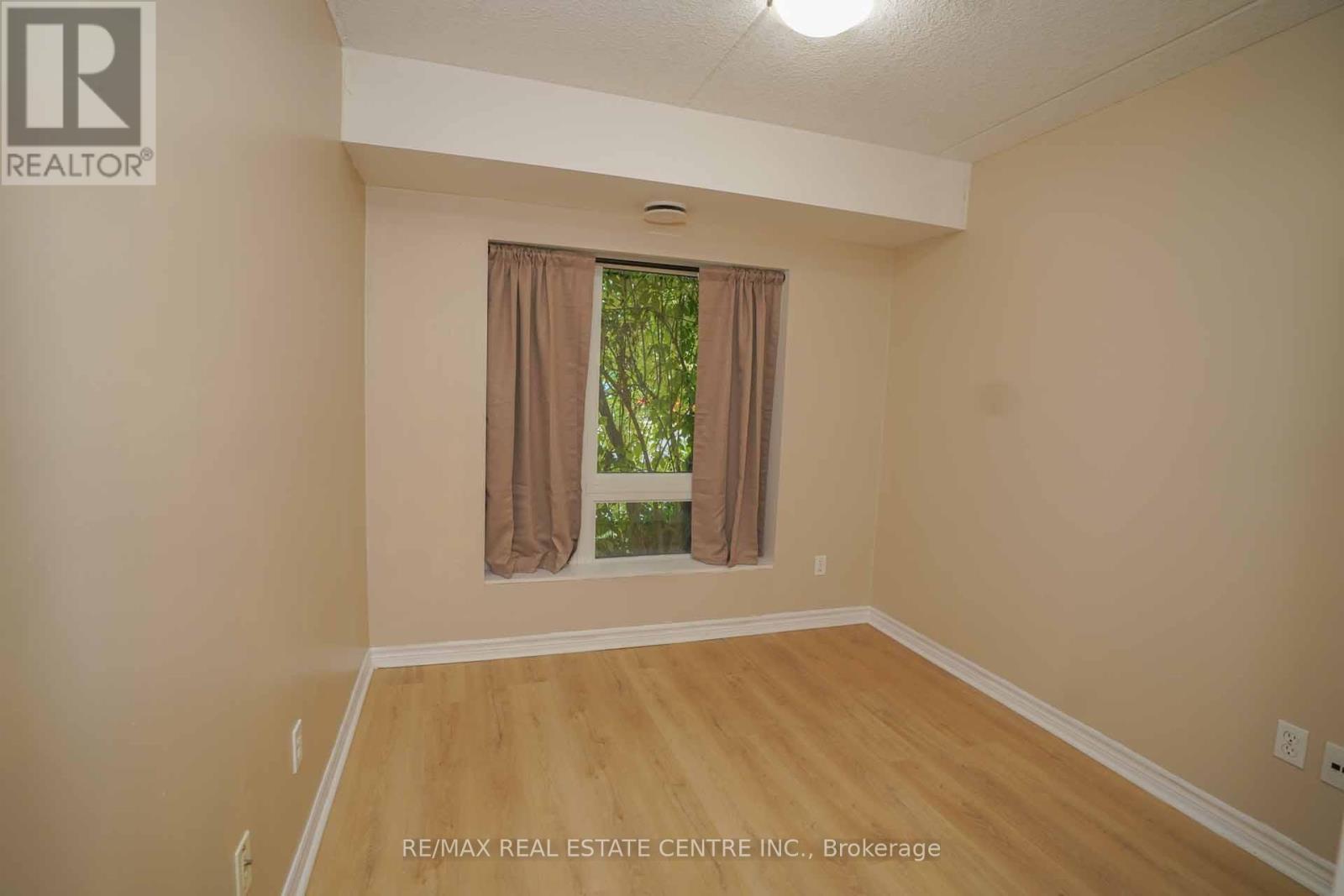 106 - 39 Goodwin Drive, Guelph, Ontario  N1L 0E5 - Photo 15 - X12374867